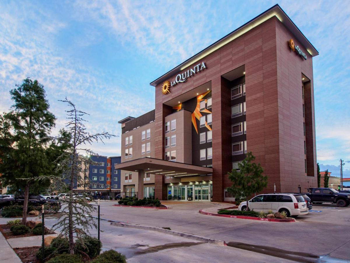 La Quinta By Wyndham Oklahoma City Airport Extérieur photo