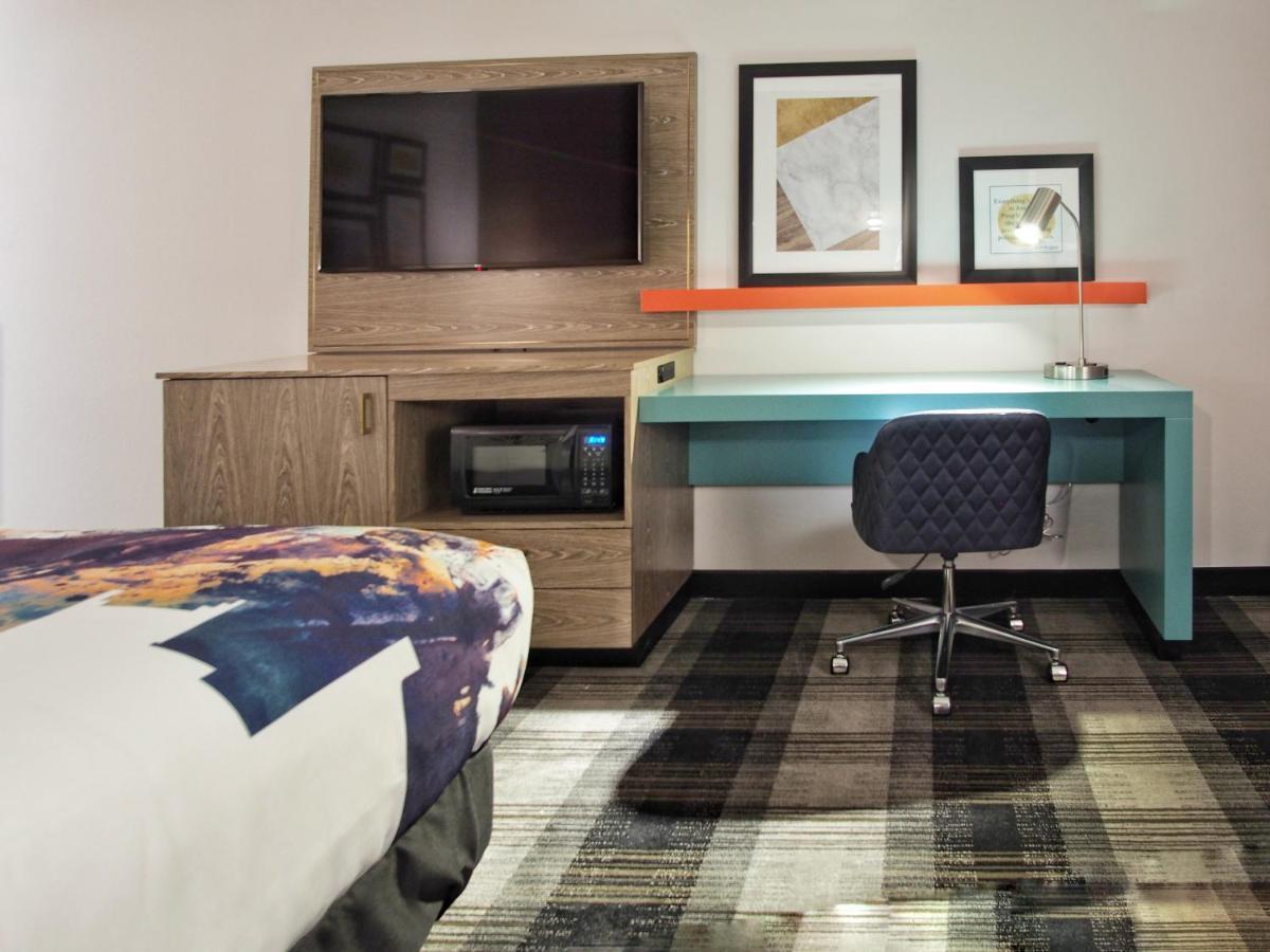 La Quinta By Wyndham Oklahoma City Airport Extérieur photo