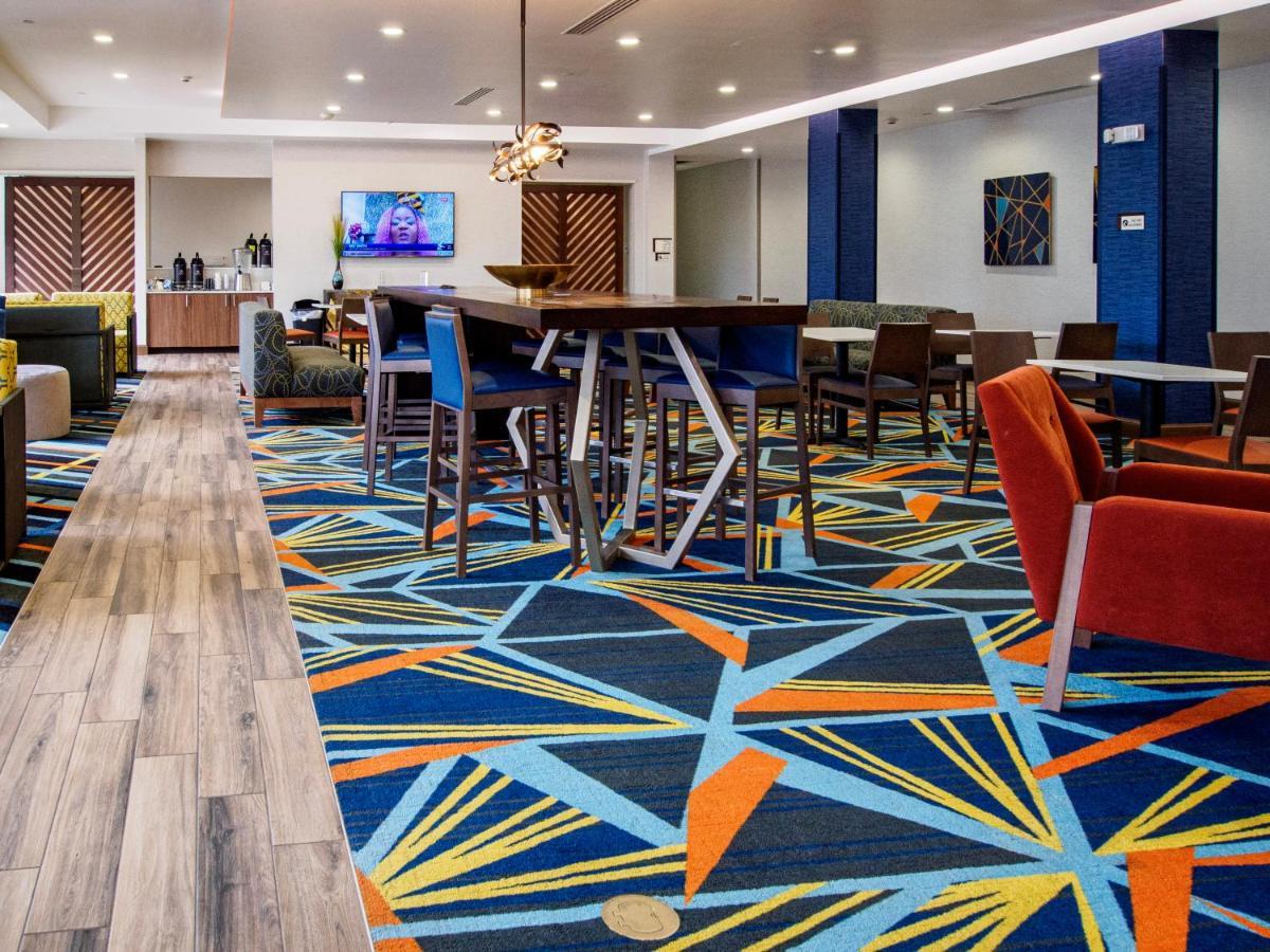 La Quinta By Wyndham Oklahoma City Airport Extérieur photo