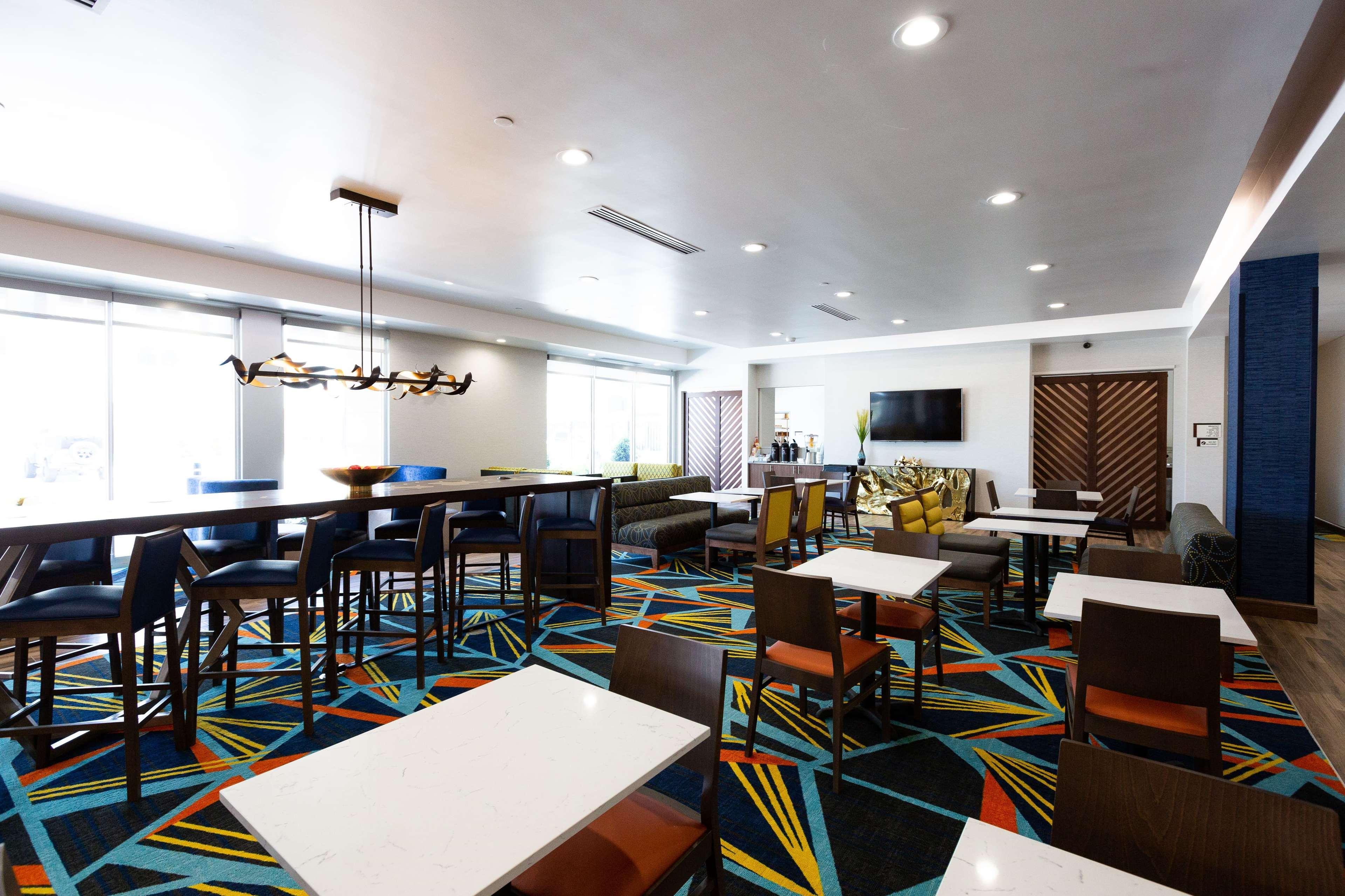 La Quinta By Wyndham Oklahoma City Airport Extérieur photo
