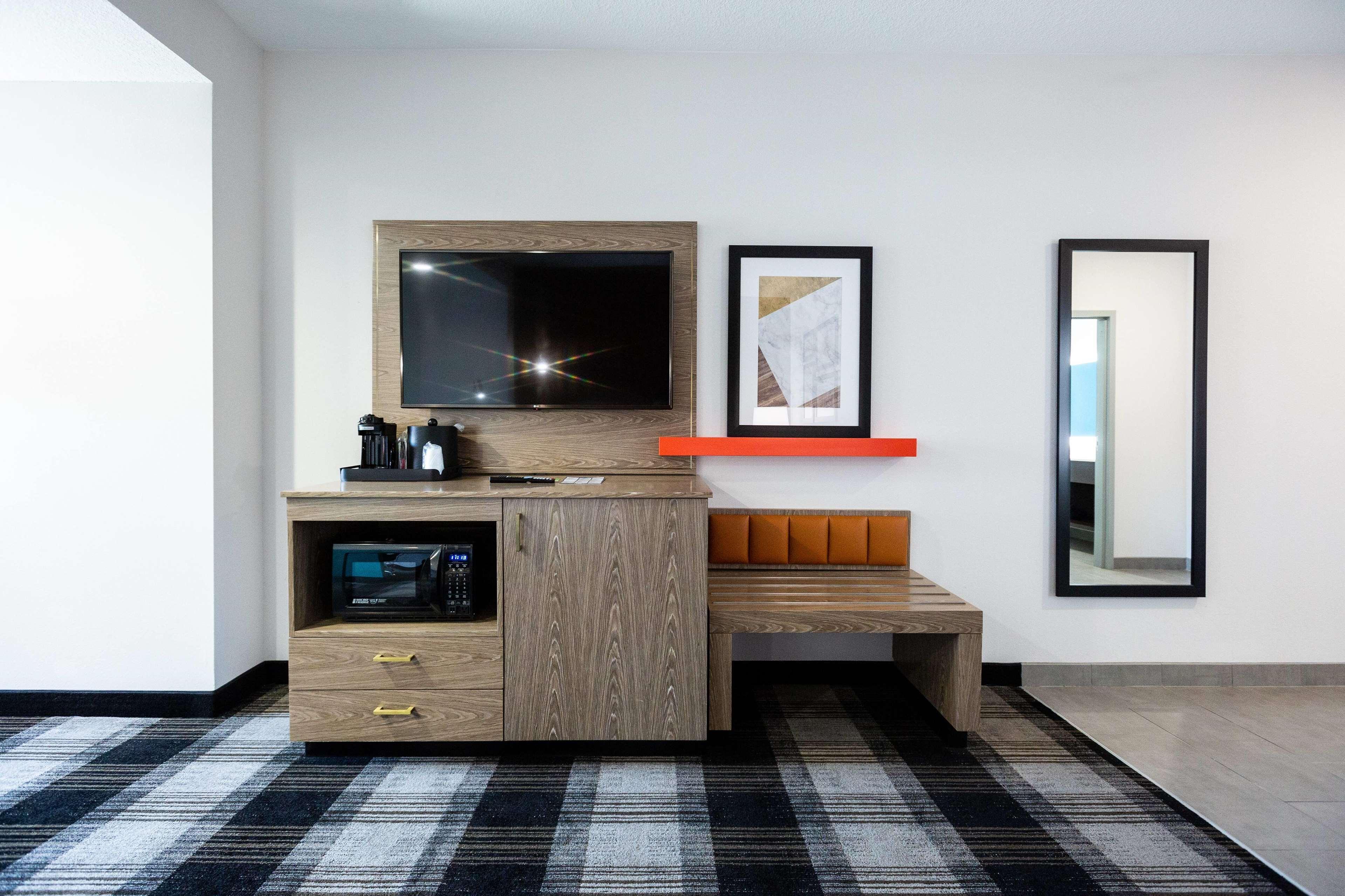 La Quinta By Wyndham Oklahoma City Airport Extérieur photo