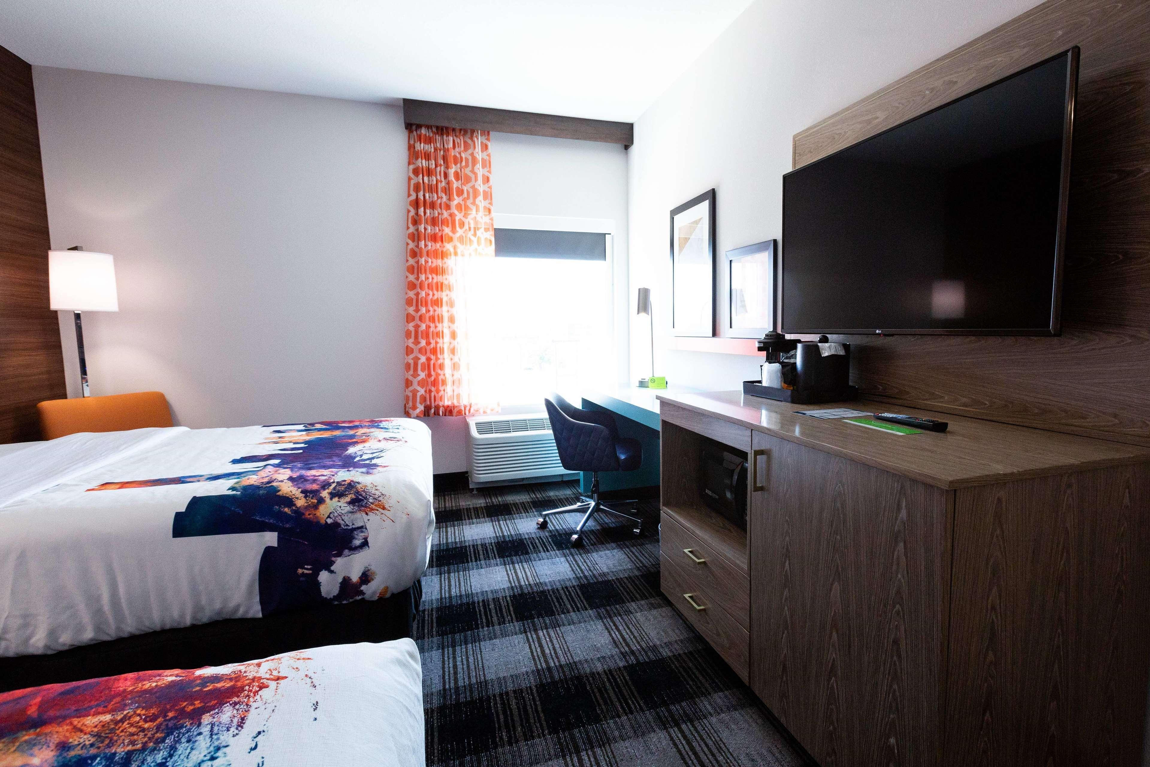 La Quinta By Wyndham Oklahoma City Airport Extérieur photo