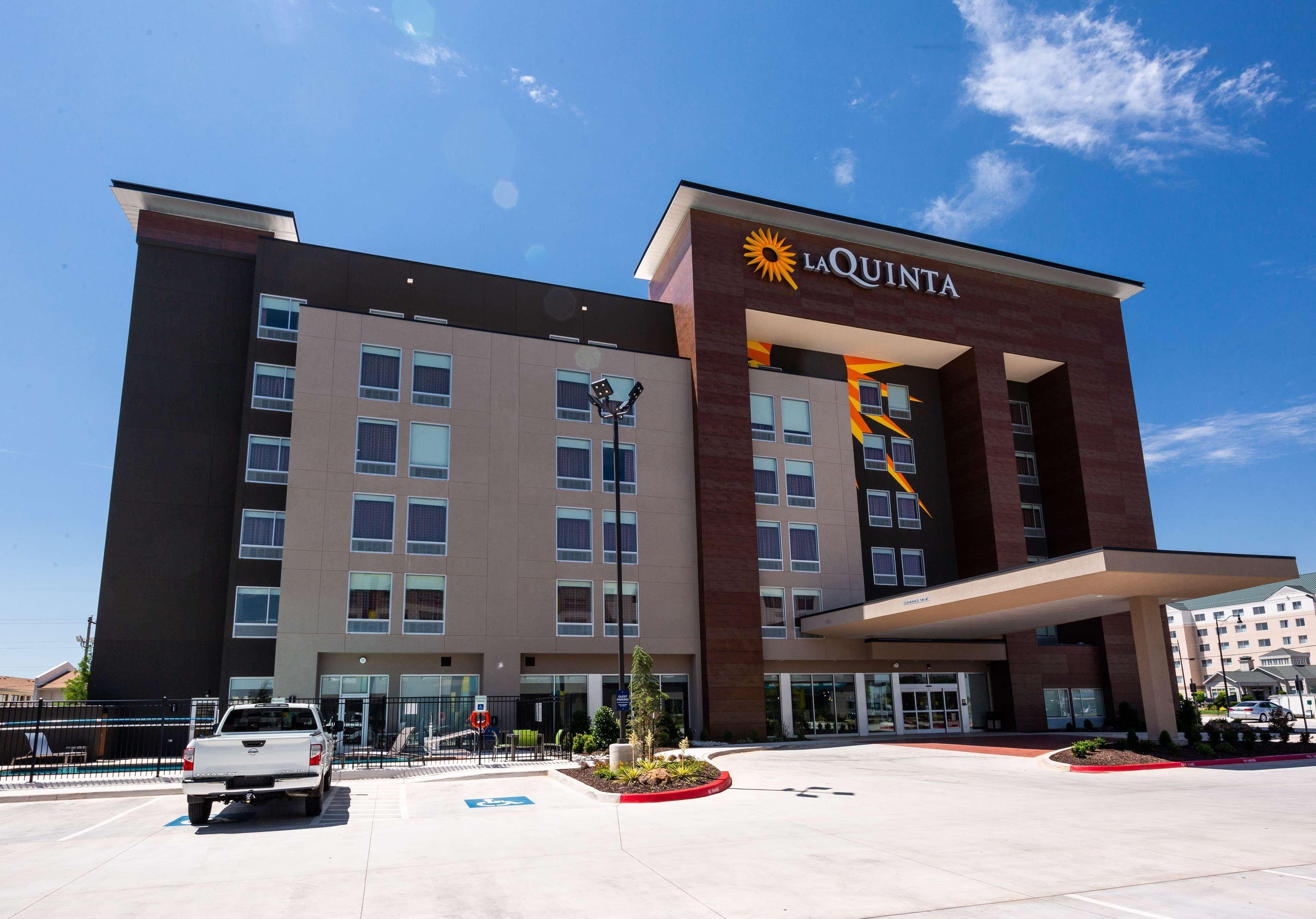 La Quinta By Wyndham Oklahoma City Airport Extérieur photo